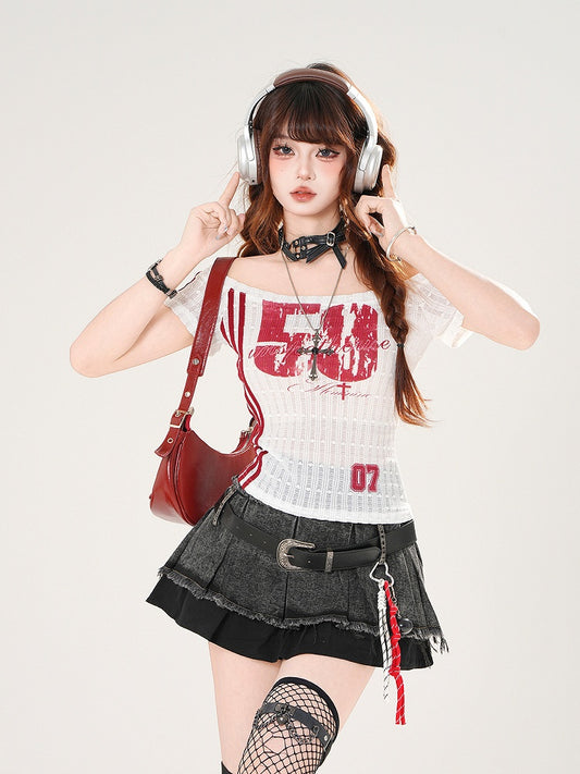 Red/Black Number Print Off-the-shoulder Neckline Slim-fitting T-shirt