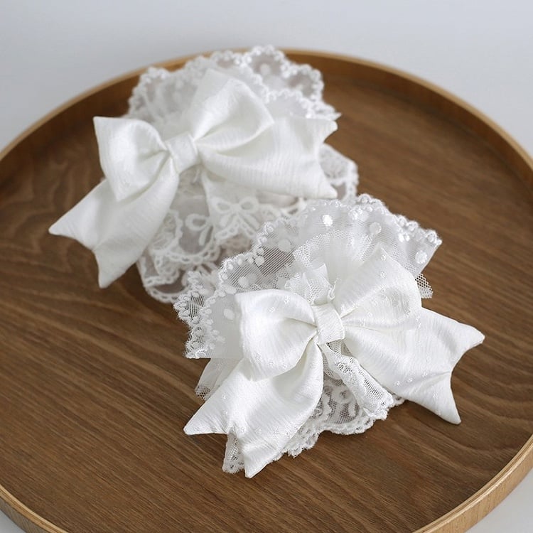 White Bowknot Lace Wrist Cuffs