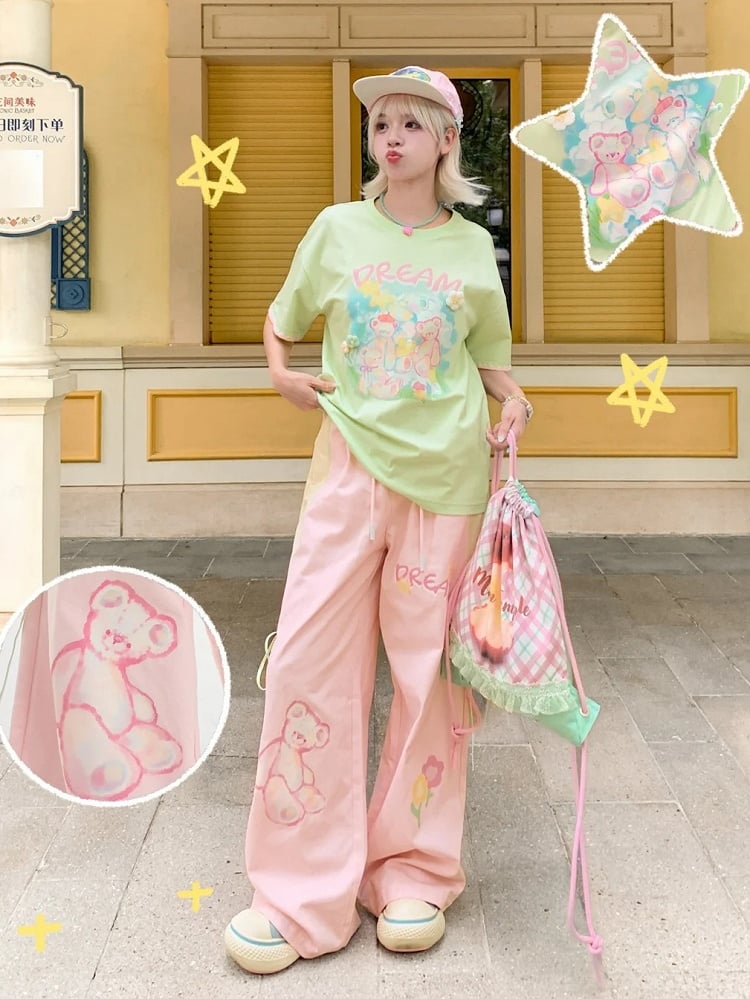 Green Round Neck Teddy Bear Print Knit Floral Accents Loose T-shirt