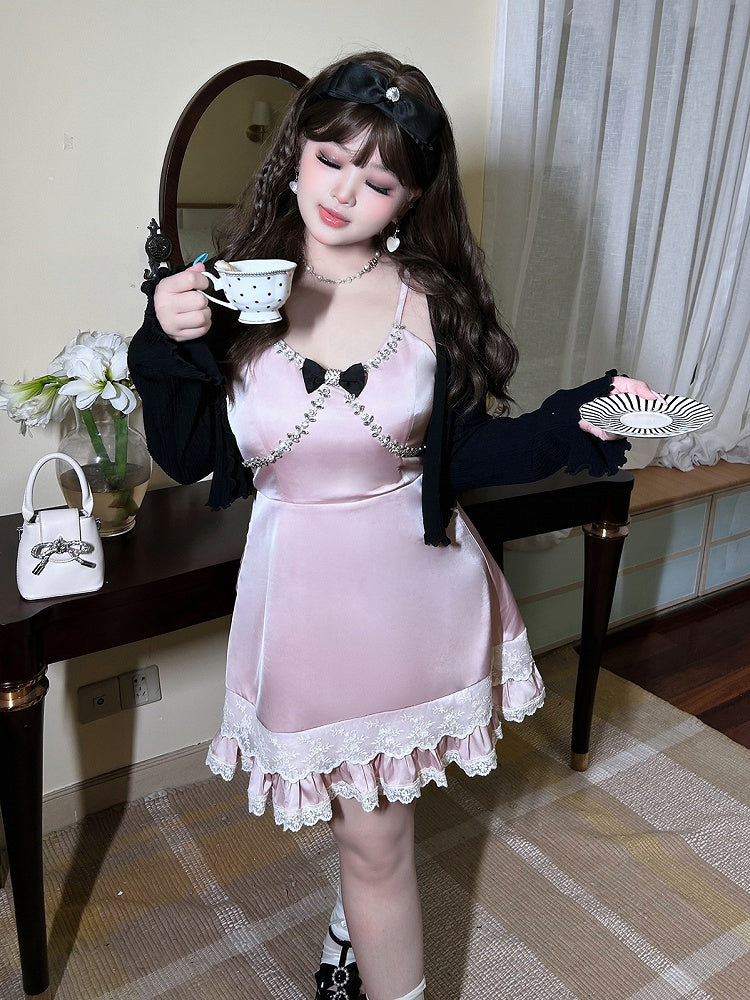 Plus Size Black Lettuce Trim Long Sleeves Top