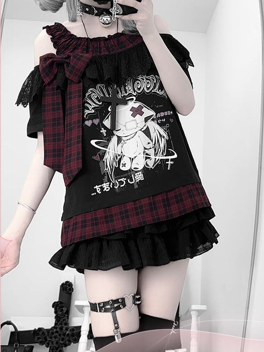 Yami Kawaii Angel Kitten Print Off-the-shoulder Neckline Black and Red Plaid T-Shirt