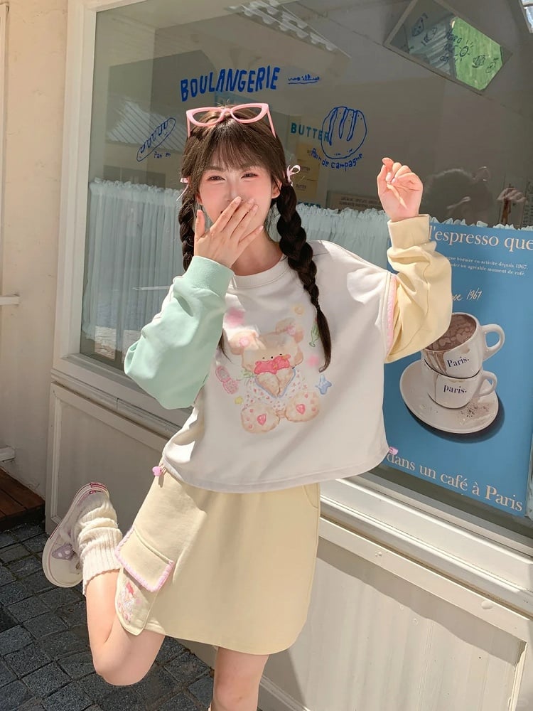 Green and Yellow Colorblock Design Teddy Bear Print Drawstring Hem Autumn Sweatshirt