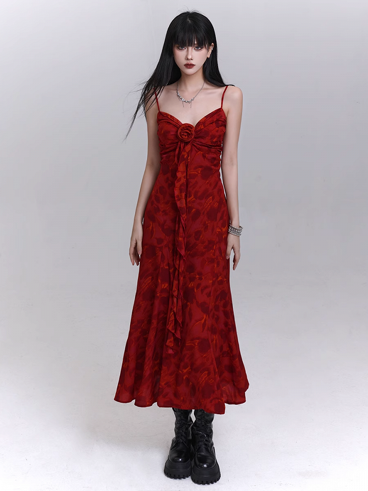 Red Sweetheart Neckline Cascading Ruffle Floral Cami Dress