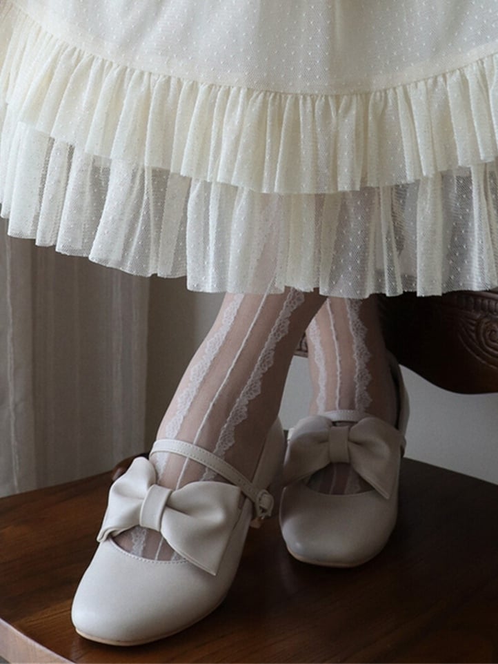 Classic Off-white Mary Janes in PU - Mid Heel with Bow Decor & Romantic Heart Clasp