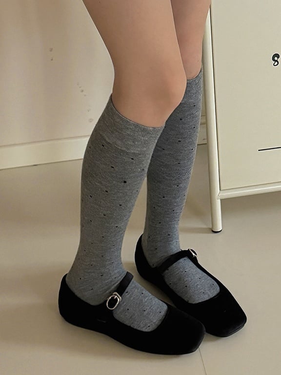 White/Light Brown/Dark Coffee/Dark Grey/Black Polka-dot Pattern Underknee Stockings