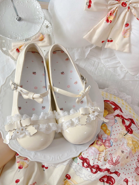 Yellow Sweet Lolita Flat Mary Janes in PU Leather with Bow Accents & Ruffled Lace