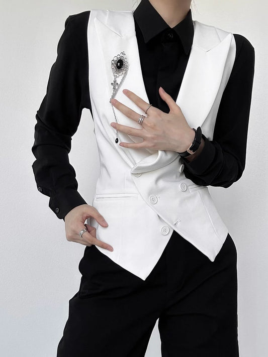 Ouji Lolita Silver Vintage Brooch with Black Obsidian Stone & Cross Charm