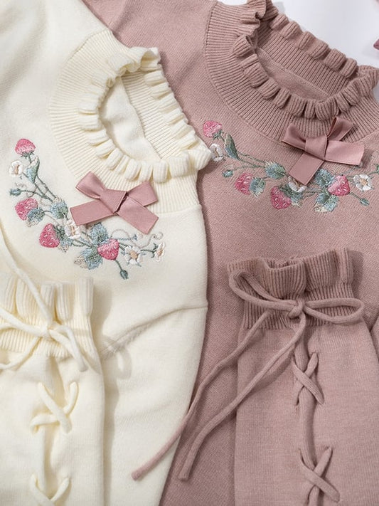 Strawberry Embroidery Neckline Lace-up Cuffs Beige Autumn Knit Top
