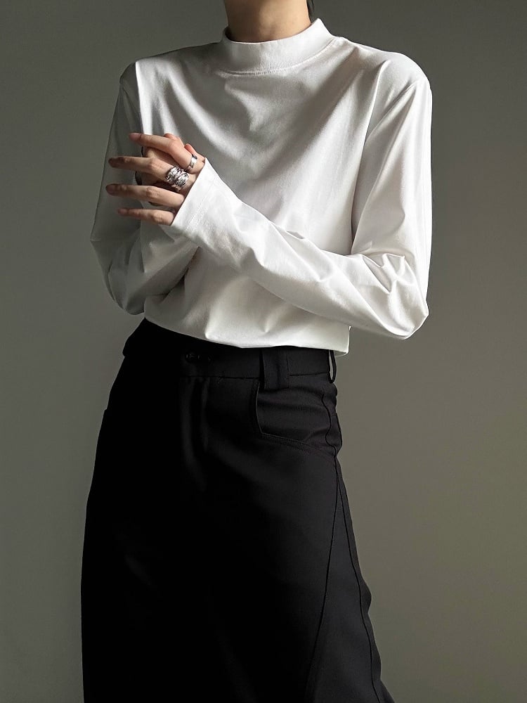 Ouji Lolita White Unisex Long Sleeve T-shirt wtih Mock Neck