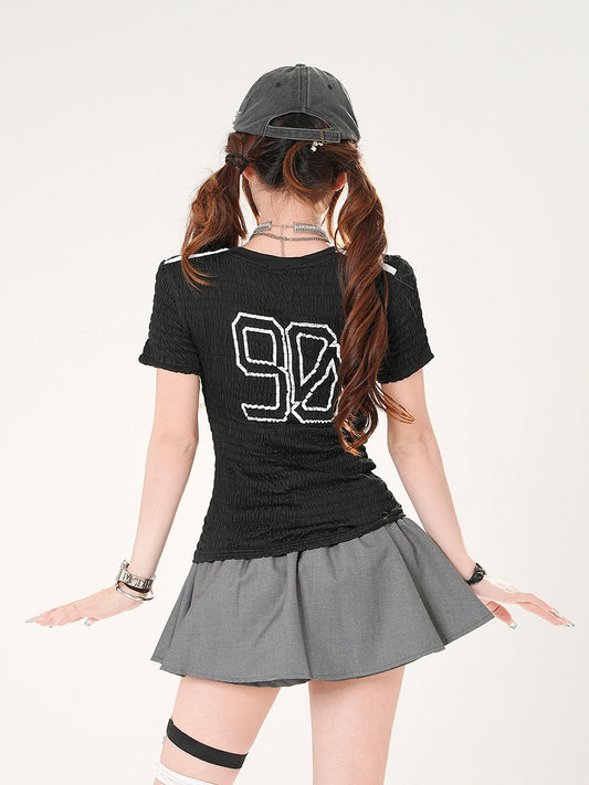 Letter and Number Print Black/Red Slim-fitting T-shirt