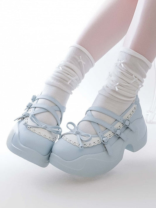 Blue Knotted Bow at Top Crisscross Design Platforms