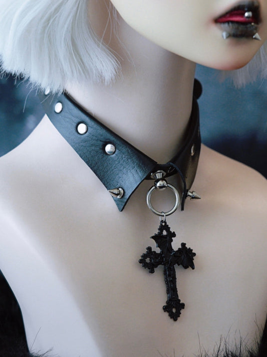 Black Gothic Bat Decorated Cross Pendant Studs Design Buckle Choker