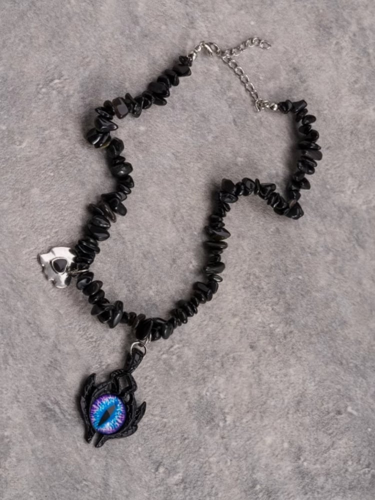 Black Gothic Demon Eye And Heart Pendant Crushed Stone Necklace