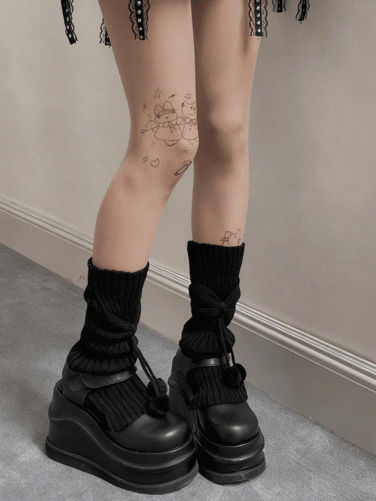 Black/White Bow Knitted Leg Warmers