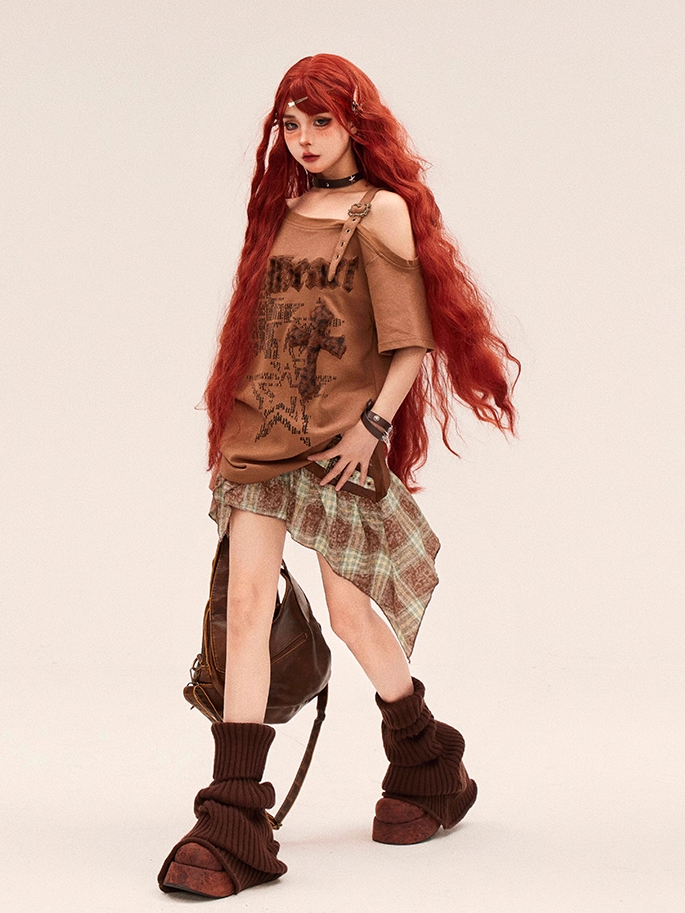 Gyaru Fashion Leopard Cross Applique Brown Asymmetrical Neckline T-shirt