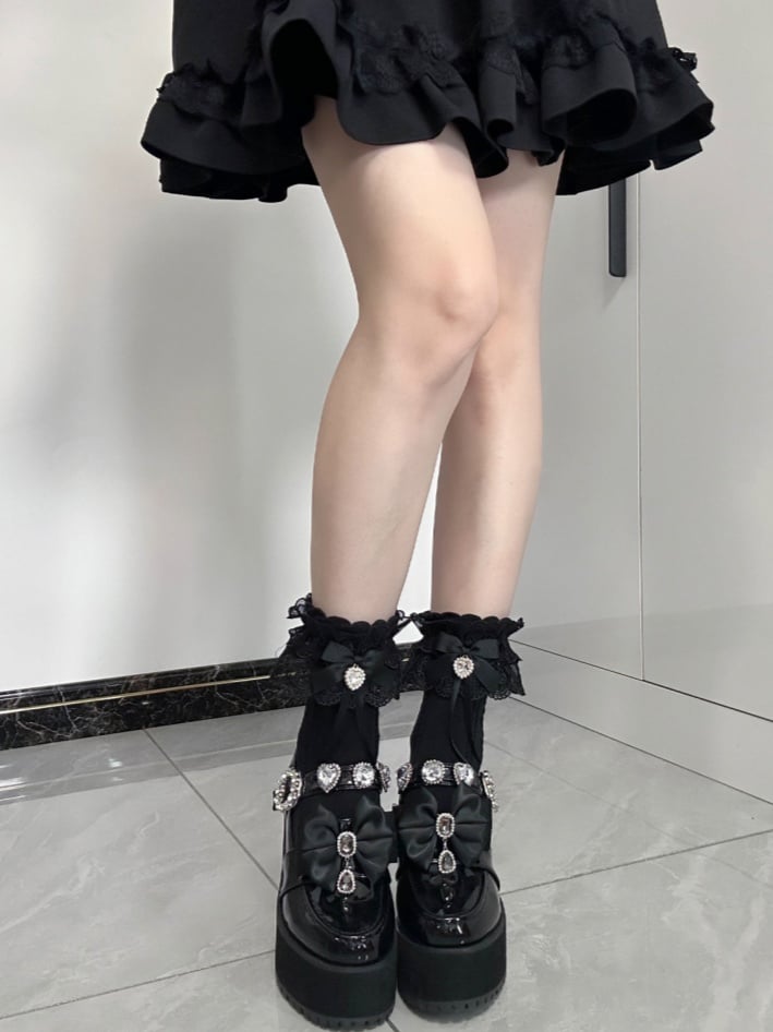 Jirai Kei Black Bowknot and Heart Rhinestone Decoration Lace Cuffs Black Cotton Ankle Socks