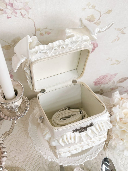 Creamy White Bead Details Hand Bag / Crossbody