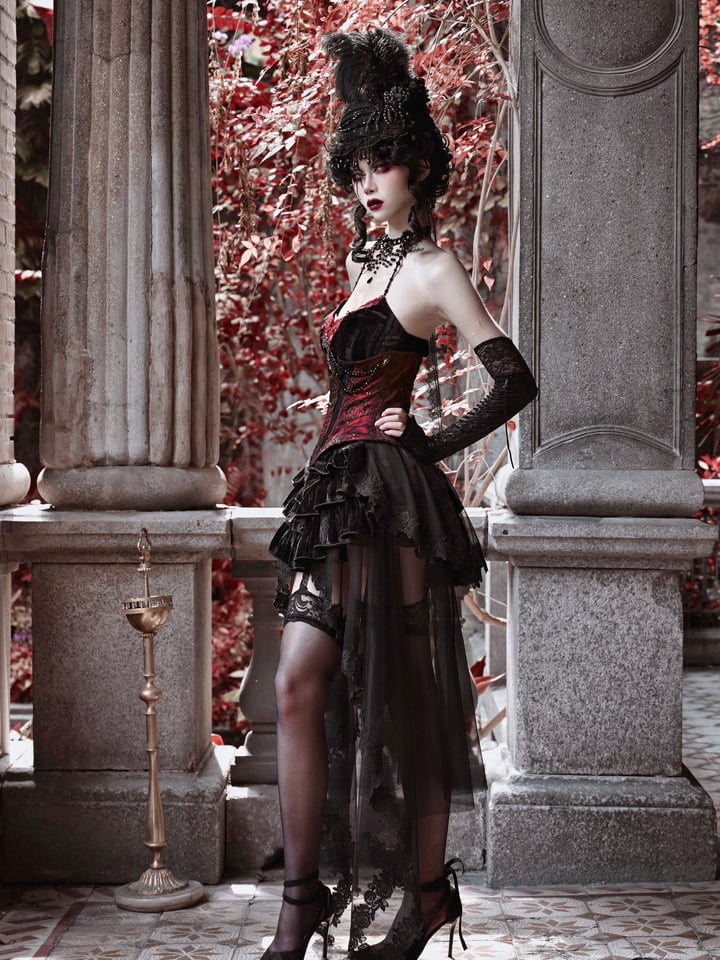 Gothic Black Velvet Tiered Skirt with Detachable Tulle Train