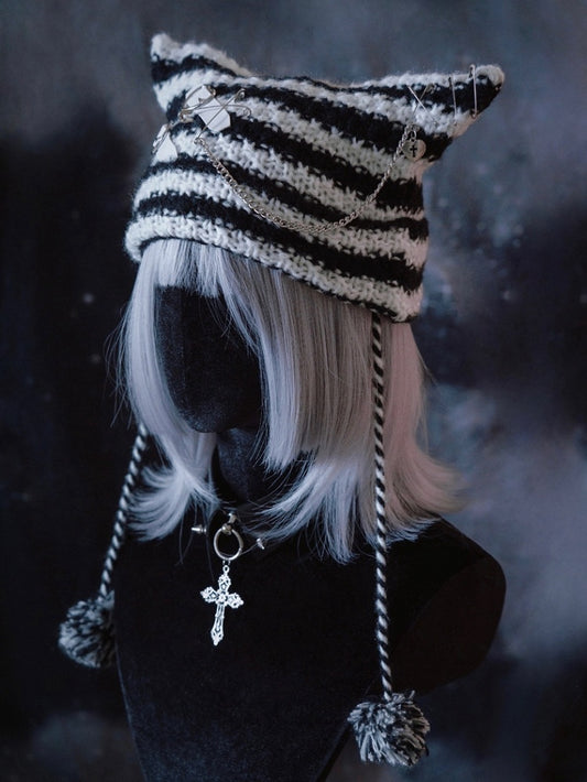 Heart Buckles Gothic Black and White Striped Knitted Hat with Chain
