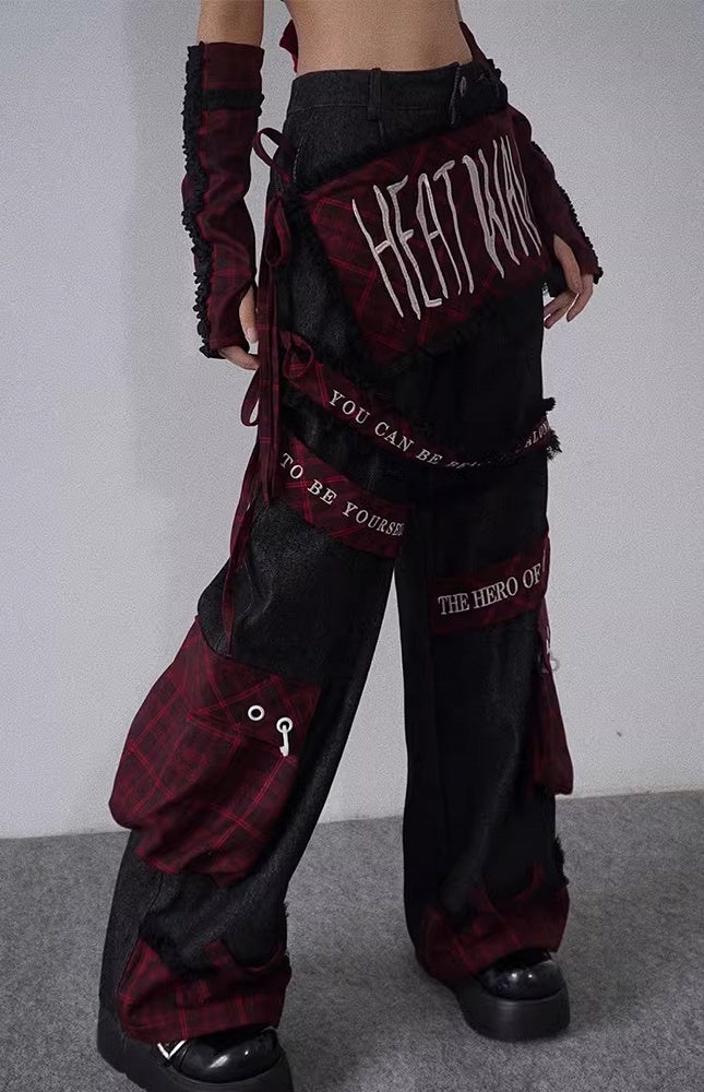 Letters Embroidery Black Punk Cargo Jeans with Plaid Pockets