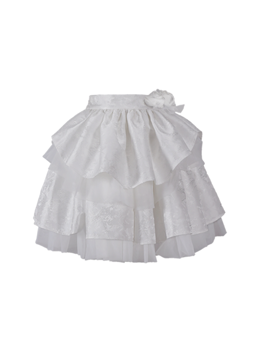 White Jacquard Tiered Skirt with Rosettes Brooch