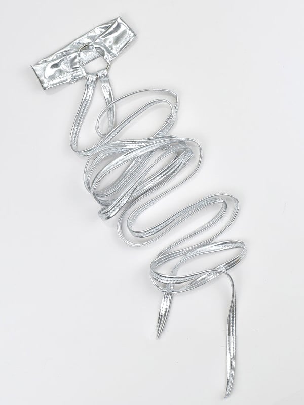 Punk Black/White Strap Design Armlet