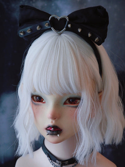 Black Heart Buckle With Studs Design KC