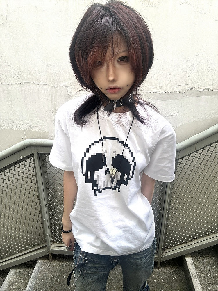 Black/White Round Neck Pixel Skeleton Print Cotton T-Shirt
