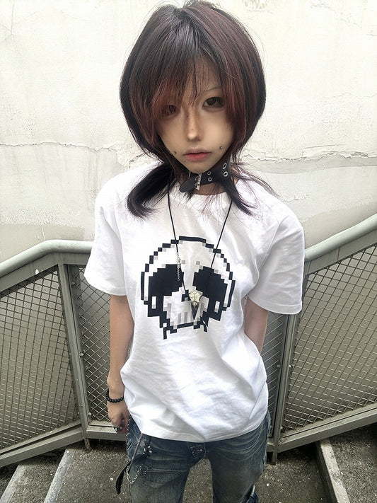 Black/White Round Neck Pixel Skeleton Print Cotton T-Shirt