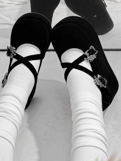 Velvet Black Gothic Crosscriss Design Platform Mary Janes With Detachable Buckles