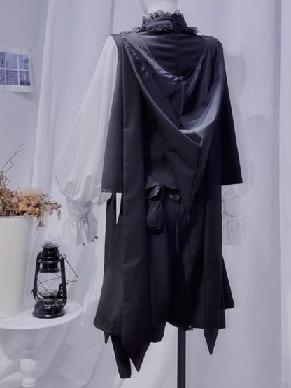 Ouji Lolita White and Black Five-Piece Set - Lace Collar Top + Detachable Pointed Hood + Ribbons + Shorts + Garter