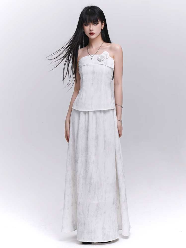 Off-white Floral Embellished Strapless Top / Elastic Waist Skirt