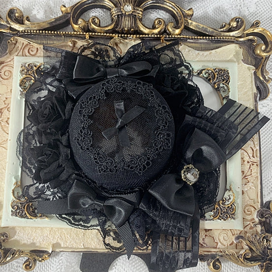 Gothic Elegant Floral Design Bowknots Mini Hat Black/Black and Red