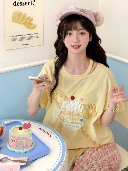 Yellow Ruffled Big Bowknot Tiered Lace Cake Design Cotton T-shirt