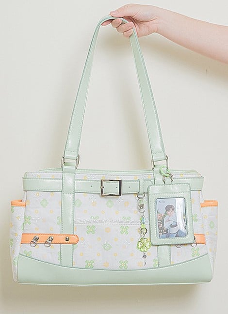 Green & White Clover-Themed Large Capacity Tote Ita Bag with Strap Accents And Detachable Ita Card Holder