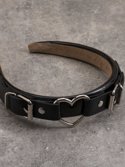 Black Gothic Buckle Decorated Heart Design KC