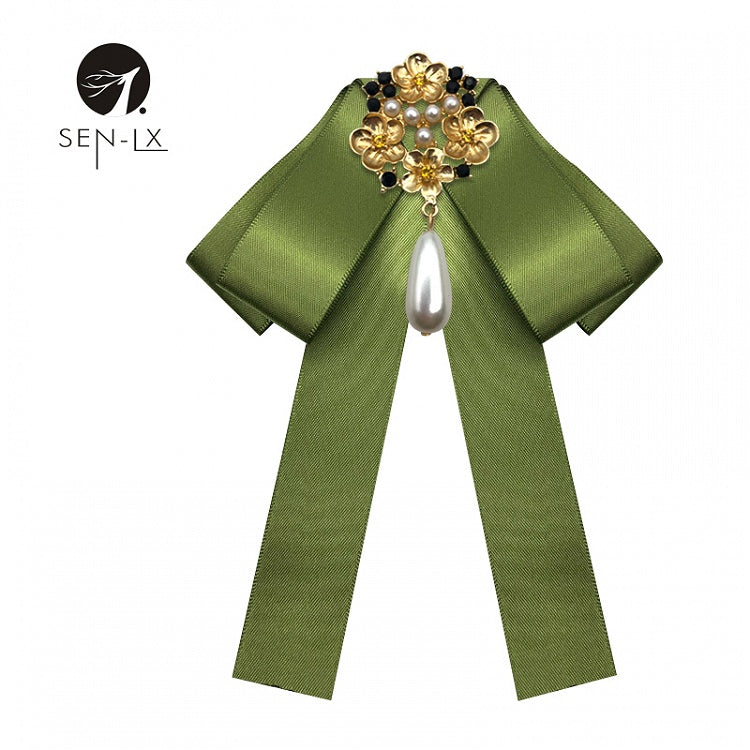 Baroque Antique Pearl Bow Fabric Brooch