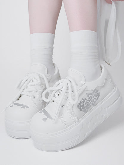 Letter Print, Raw Hem Details & Secure Lace Closure White Platforms in Otaku Style