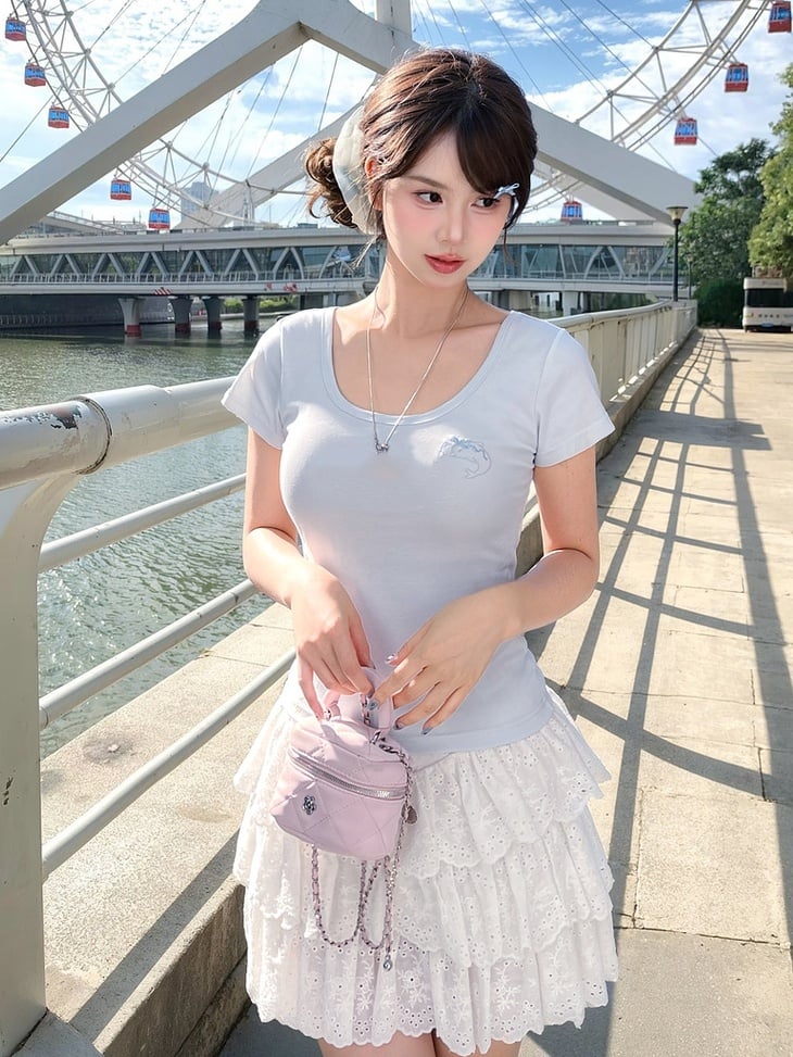 Dolphin-shaped Cutout Back Blue Scoop Neckline T-shirt