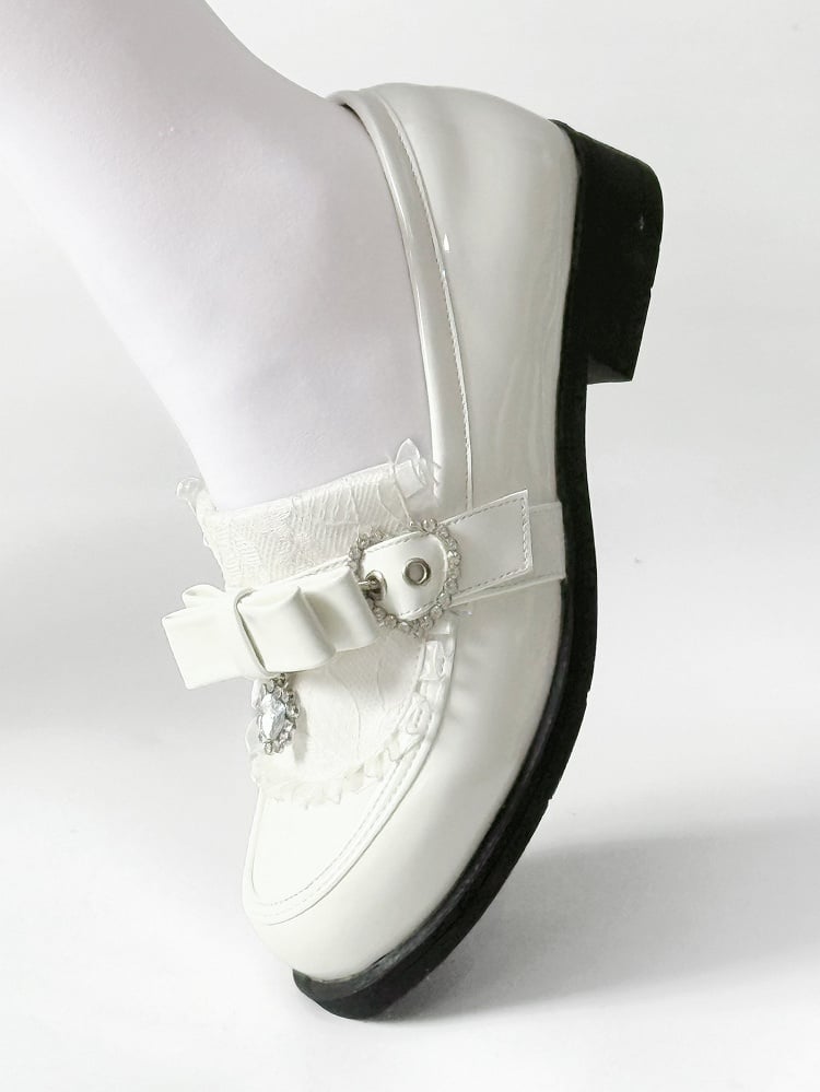 Rhinestone Heart Details & Bow Accent PU Polished White Low-heel Loafers in Jirai Kei