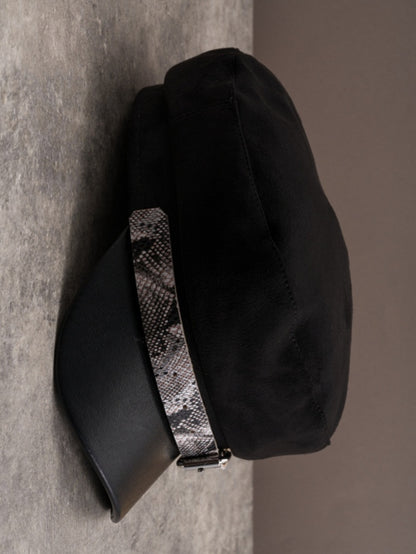 Black Gothic Snakeskin Pattern Buckle Design Beret Hat