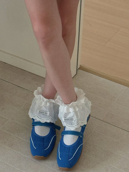 White Lolita Ruffled Cuff Ankle Socks