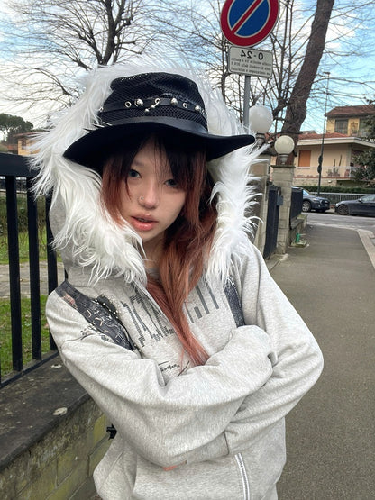 Gray Y2K Zip-Up Hoodie with Faux Fur Trim and Graphic Print