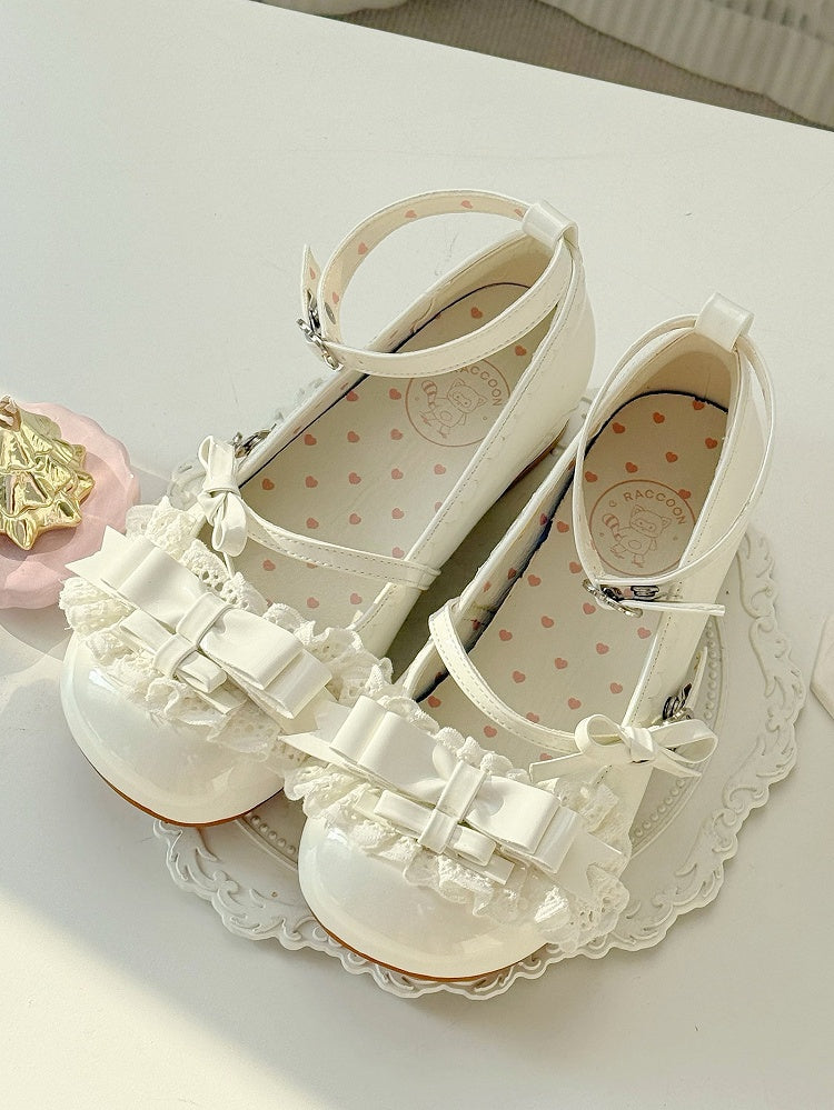 Low-heel White Mary Janes in PU with Ruffled Lace Edging & Bow Accents