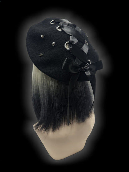 Y2K Black Lace-up Detail Studs Design Wool Beret