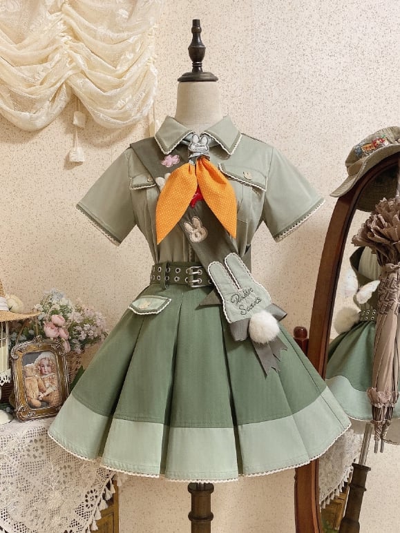 Green Ouji Box-Pleated Skirt with Waist Belt & Detachable Plush Bunny Tail – Sizes XS to 3XL
