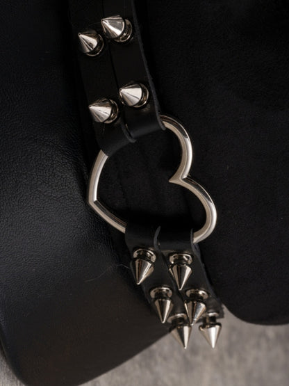 Black Gothic Heart Ring Studs Details Beret Hat