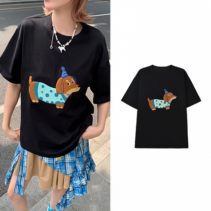 Plush Dachshund Embroidery Black Round Neck Cotton T-shirt