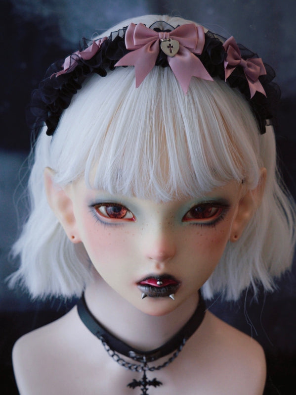 Black And Pink Ruffle Trim Bowknots With Heart Details KC