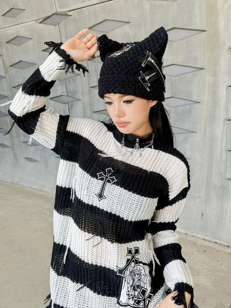 Black Y2K Punk Cross Knit Hat with Chain
